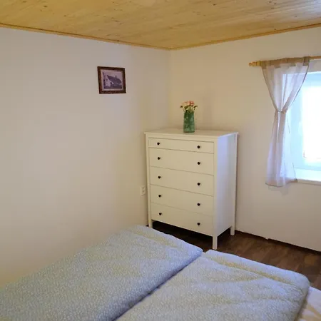 Lodge Na Vejmenku *